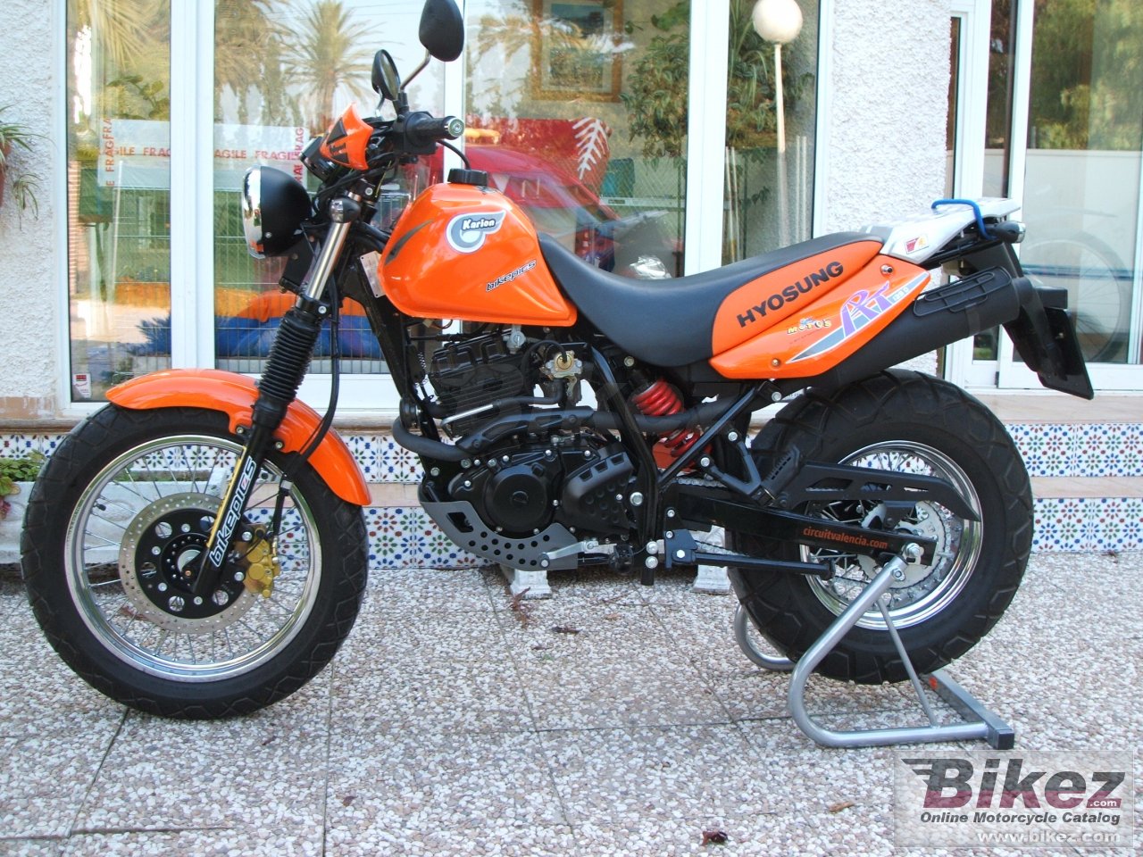 Big  rt 125 d picture and wallpaper from Bikez.com
